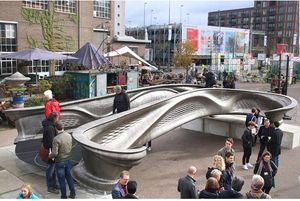 Brücke im 3D-Metalldruck