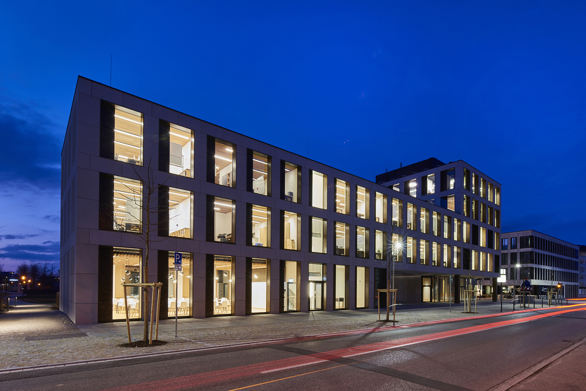 Bürogebäude 